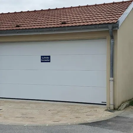 La Petite Germaine Fontaine-sur-Ay